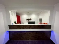 Razorback Inn