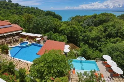 Shana by the Beach Manuel Antonio Hotels in 