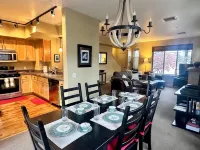 Spacious 3 BDR Pet Friendly, Hottub, Pool Hotels in Hailey