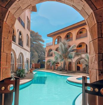 Corto del Mar Hotel