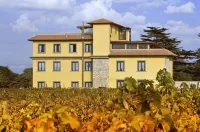 Green Hotel Poggio Regillo のホテル