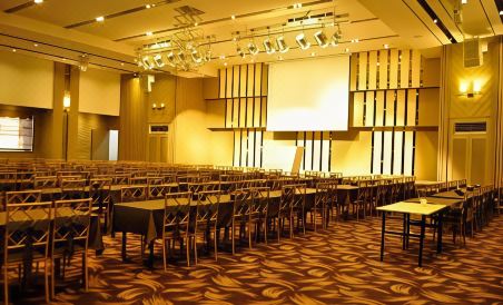 Hyunjin Tourist Hotel - Housity