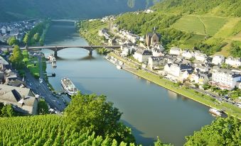 Living above the Roofs of Cochem