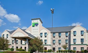 Holiday Inn Express & Suites Elkhart-South