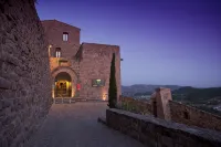 Parador de Cardona Hotels in 