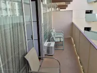 홀리데이 서프 호텔