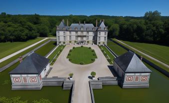 Chateau-Hotel de Bourron