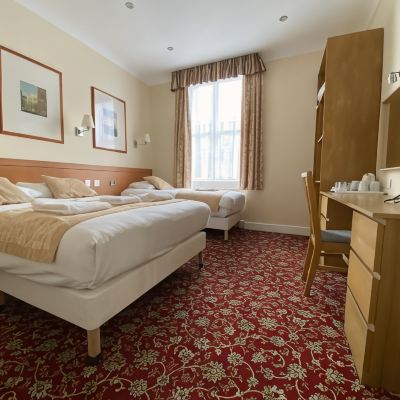 三人間 貝維德雷酒店優惠