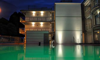 Hotel Vischi - Housity