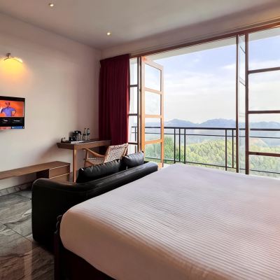 Deluxe Double Room With Balcony MERIDIAN HILL TOP YERCAUD Promo Code