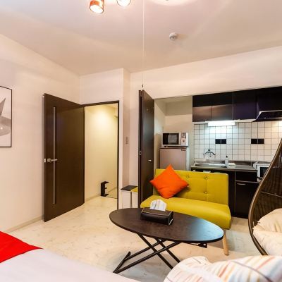 One-Bedroom Apartment ORANGE Promo Code