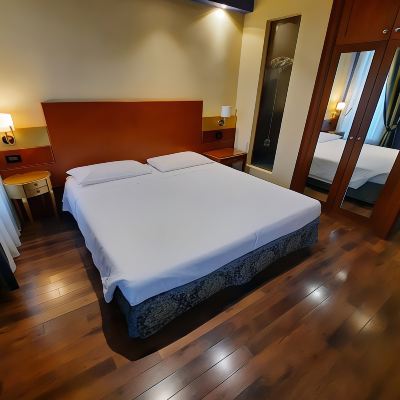 Panoramic Double or Twin Room, City View