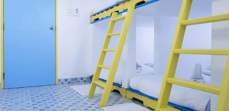 ห้องแฟมิลี่ พร้อมห้องน้ำรวม