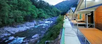 Jirisan Valley Pension