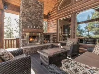 Mountain Top Luxury Retreat - Elegant Cabin Near Zion and Bryce Hôtels à : Comte de Kane