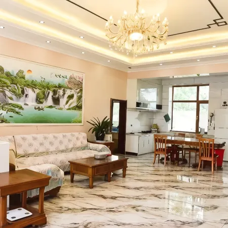 Huma Ridge Ju Homestay Отели в г. Хума