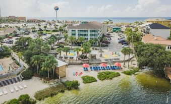 Surf & Sand Hotel - Housity