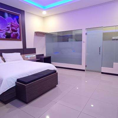 Suite Room 1 (Smoking) Hotel Solaris Promo Code