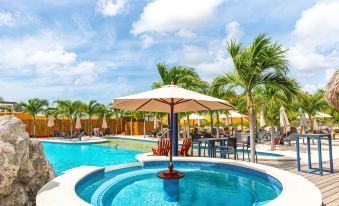 The Ritz Hotel - Housity