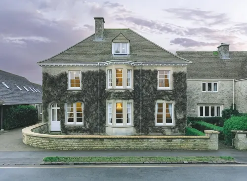 Cotteswold House