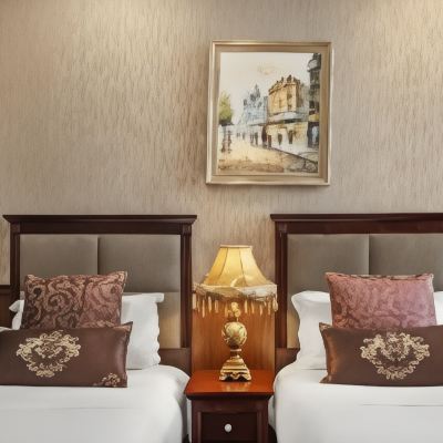 Family (1 Double Bed + 2 Single Beds) YEHS Hotel Sydney CBD Promo Code