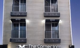 The Corner Inn Hotels by Suit