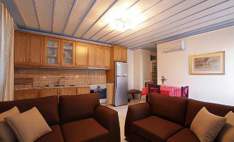 Avgerinos Hotel - Housity