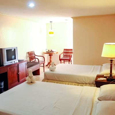 Standard Room 達沃皇冠公寓酒店優惠