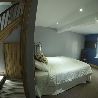 Double Or Twin Room With Shared Bathroom Moel Findeg The Feathers Promo Code