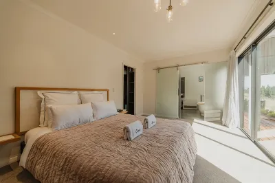 Cedar Sky - 3BR Near Lake Tekapo and Mt John Hotels in 