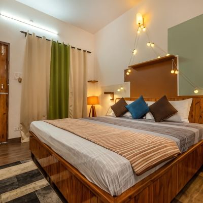 Standard Double Room With Balcony The Birdhouse Villa Promo Code