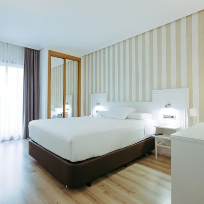 Doble Con Terraza Alfonso I Promo Code