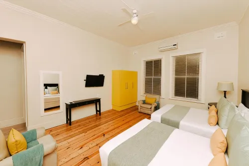 Madeline Grove Bed & Breakfast