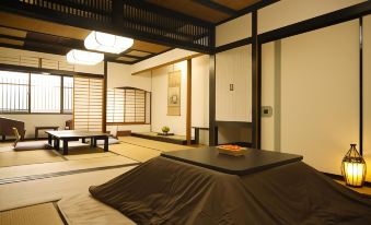 Yamashiro Onsen Ryokan Tatami