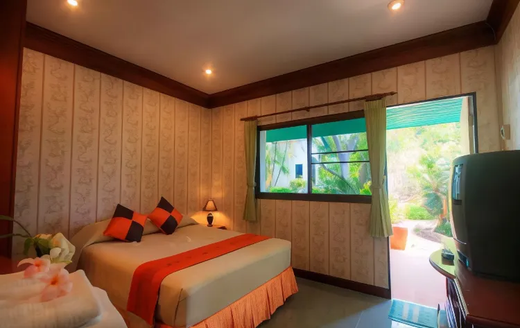 Lela Room