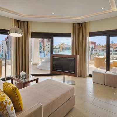 Suite Harmony (2 adults + 2 children) GF Victoria Promo Code