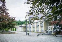 Fiordland Hotel
