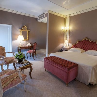 Deluxe Room Ca' Sagredo Hotel Promo Code