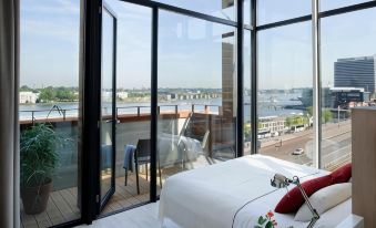 Leidse Square 5 star Luxury Apartment - Housity