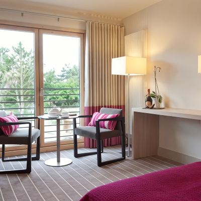Accessible Double Room Non smoking Lifehouse Spa and Hotel Promo Code