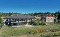 Vineyard Villa Bayview Getaway. Family Friends Gathering and Kids' Fun Paradise Hotele w: 