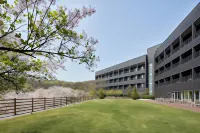 Rolling Hills Hotel Hotels in 