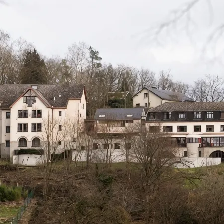 Auberge de Jeunesse de Bouillon Отели в г. Буйон