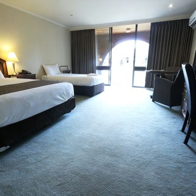 Twin Room Bell Tower Inn Promo Code