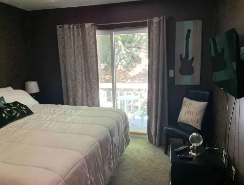Poconos Top Rated Resort - Saw Creek Estates