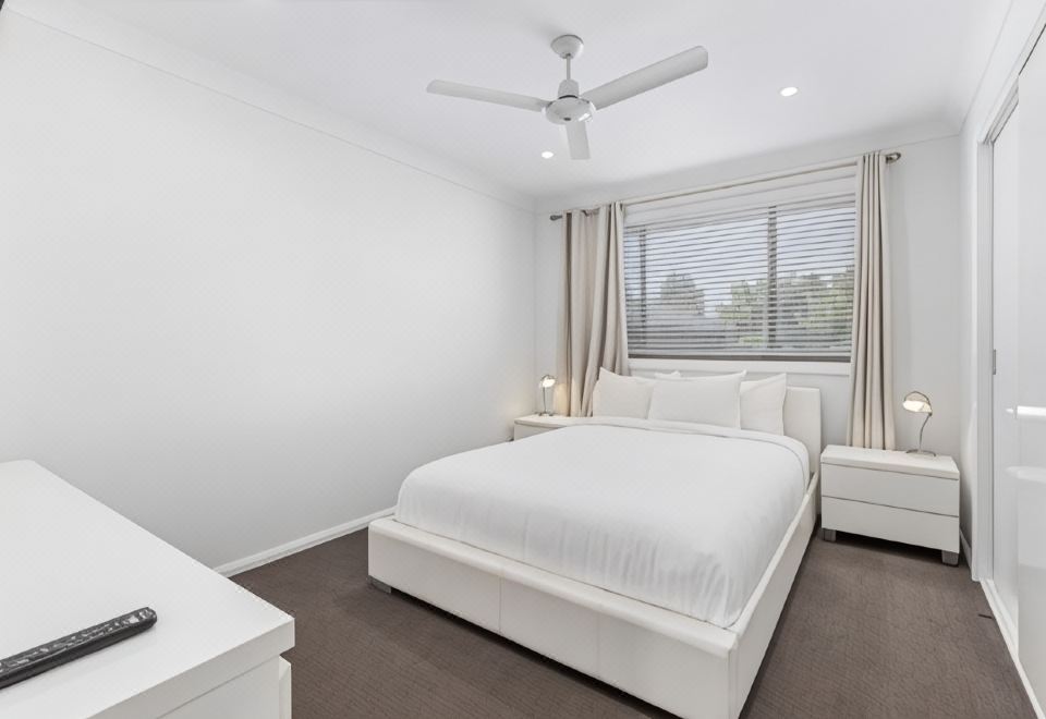 Macquarie Barracks Motor InnTwo-Bedroom Apartment-Not Pet Friendly