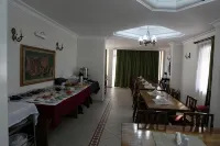 Hotel Ave Maria