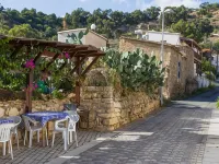 Antonis G. Hotel Apartments Hotele w: Oroklini