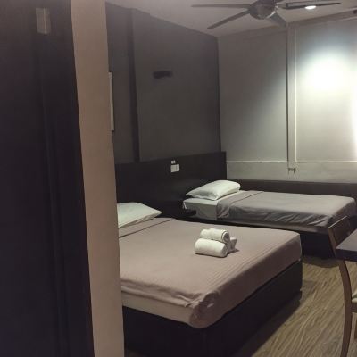 Family Room Room V @ Jalan Jenang Promo Code