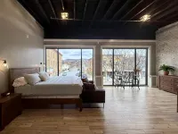 The Benjamin Hotel